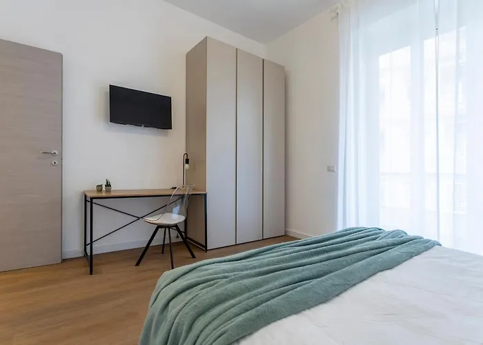 Vatican & Prati 10 Min - 2 - 3 Work Desks * Roma